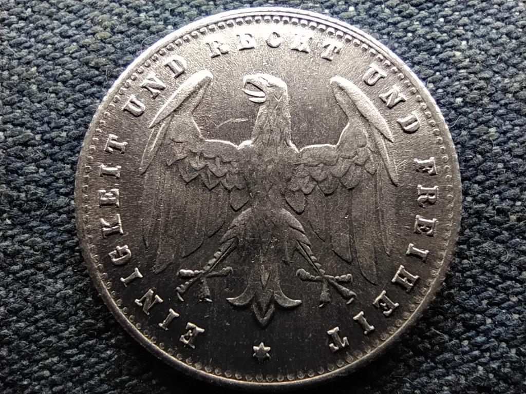 N&eacute;metorsz&aacute;g Weimari K&ouml;zt&aacute;rsas&aacute;g (1919-1933) 200 M&aacute;rka