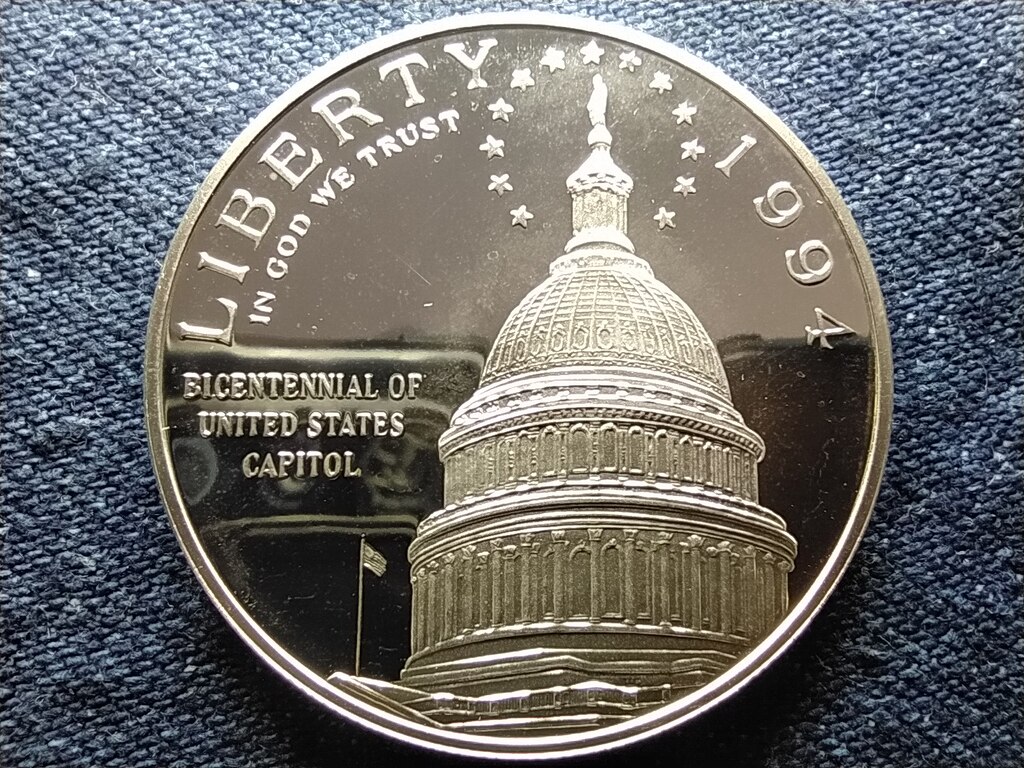 USA Az USA Capitolium&aacute;nak 200. &eacute;vf. .900 Ez&uuml;st 1 Doll&aacute;r 