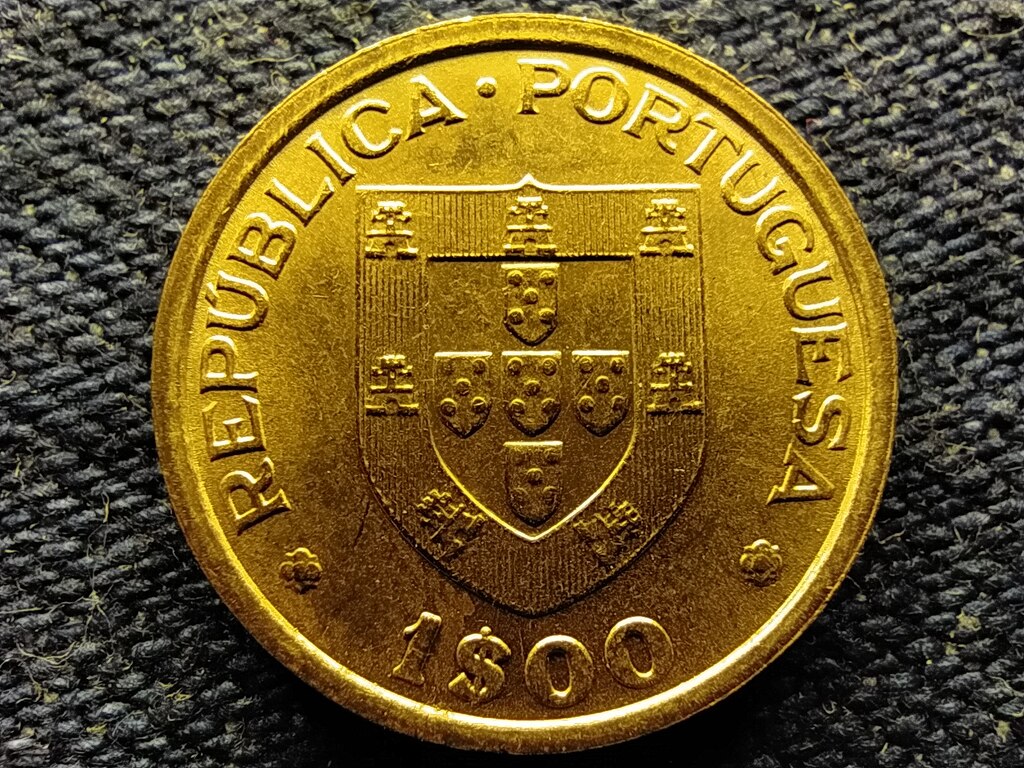 Portug&aacute;lia 25. g&ouml;rkori j&eacute;gkorong-vil&aacute;gbajnoks&aacute;g 1 Escudo 