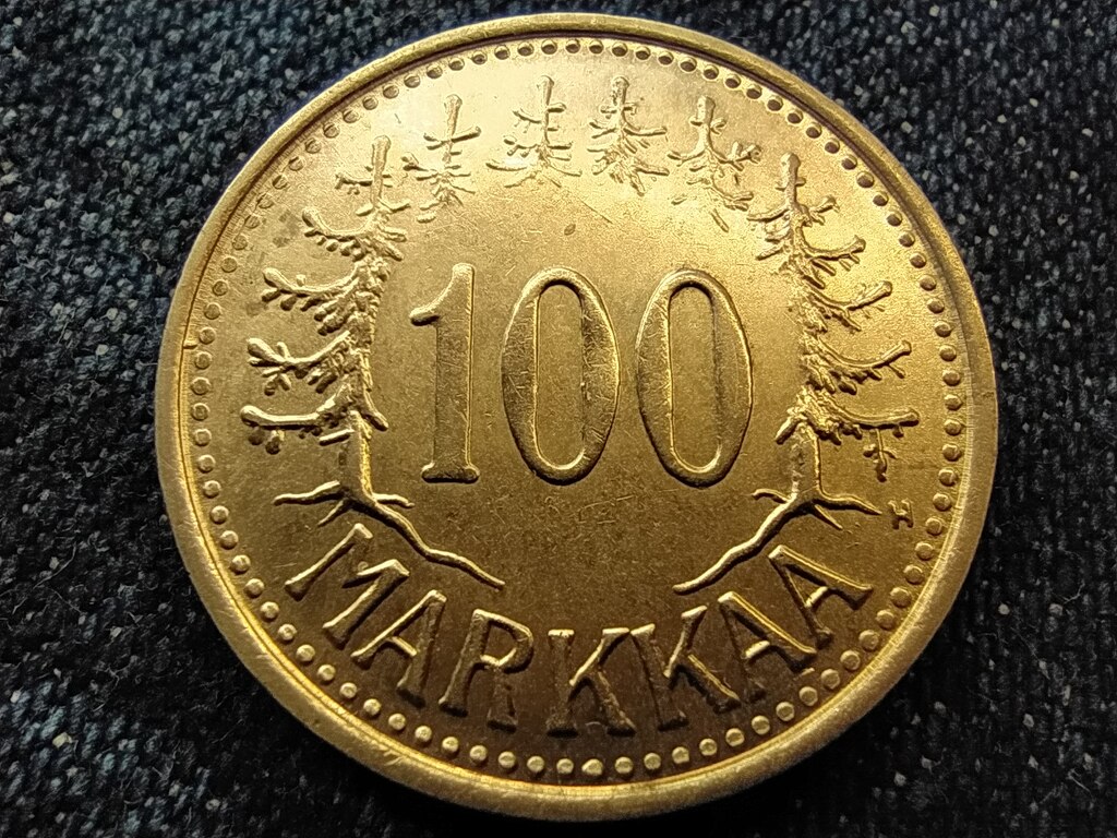Finnorsz&aacute;g .500 Ez&uuml;st 100 M&aacute;rka 