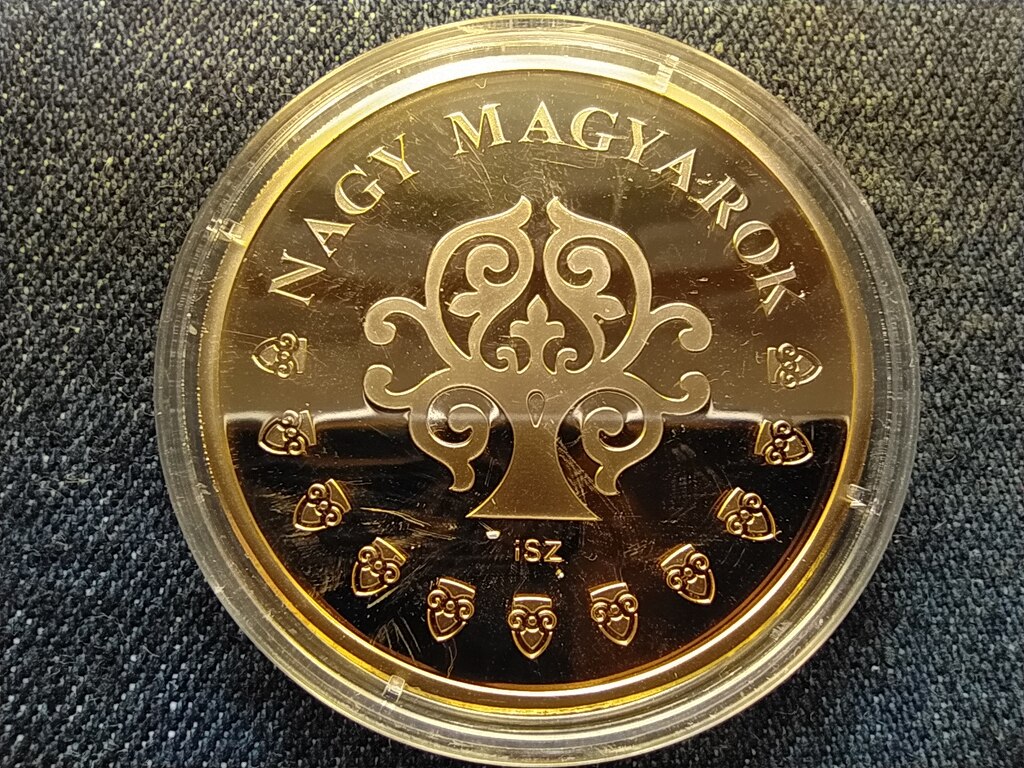 Nagy Magyarok Munk&aacute;csy Mih&aacute;ly (1844-1900) aranyozott r&eacute;z &eacute;rem