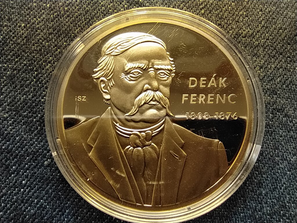 Nagy Magyarok De&aacute;k Ferenc (1803-1876) aranyozott r&eacute;z &eacute;rem
