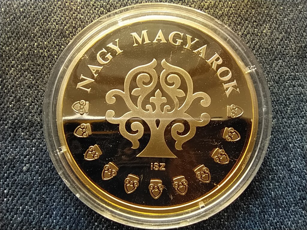 Nagy Magyarok Szent Erzs&eacute;bet (1207-1231) aranyozott r&eacute;z &eacute;rem