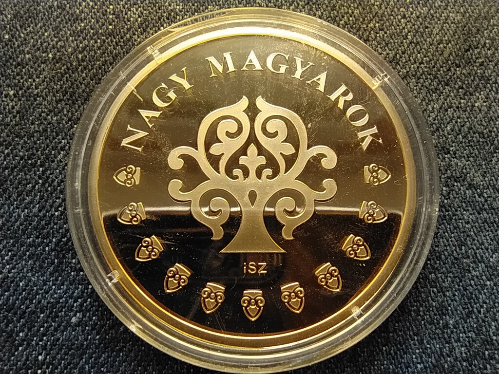Nagy Magyarok Szent L&aacute;szl&oacute; (1077-1095) aranyozott r&eacute;z &eacute;rem