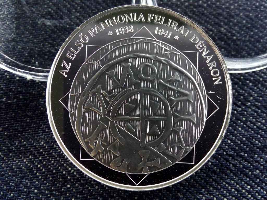 A magyar nemzet p&eacute;nz&eacute;rm&eacute;i Az első Pannonia felirat d&eacute;n&aacute;ron 1038-1041 .999 ez&uuml;st