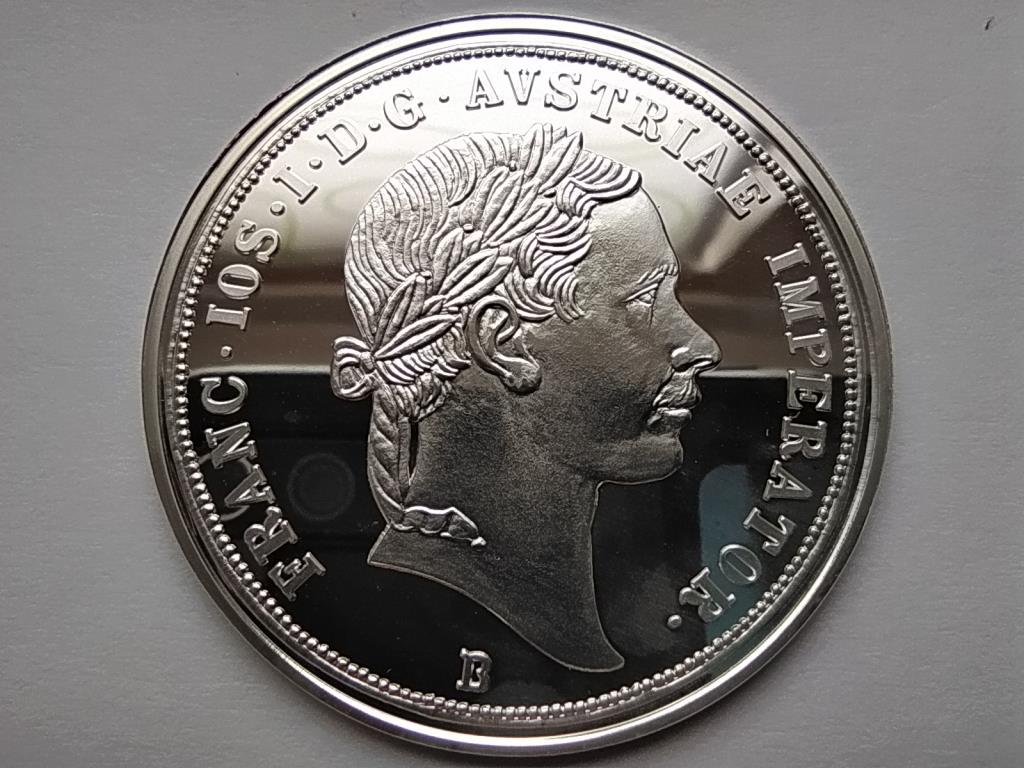 Magyar tall&eacute;rok ut&aacute;nveretben Ferenc J&oacute;zsef ifj&uacute;kori tall&eacute;rja 1853 .999 ez&uuml;st