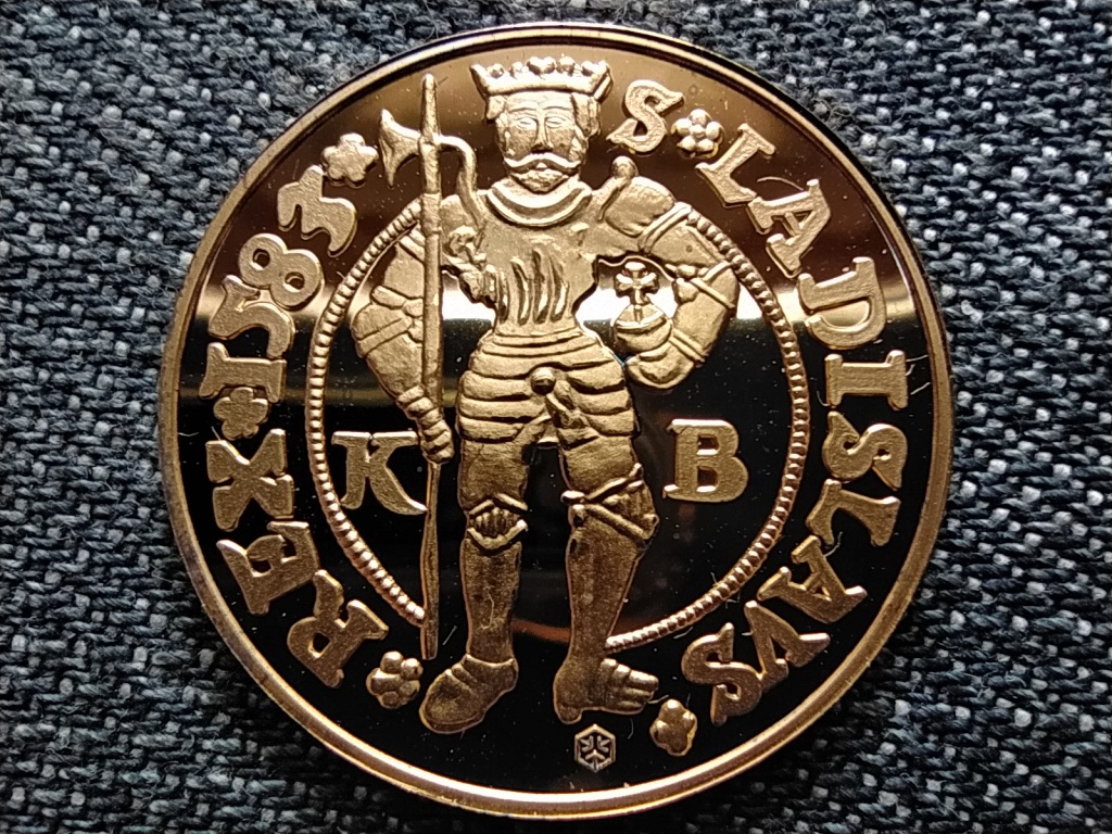 Magyar aranyp&eacute;nzek ut&aacute;nveretben I. Rudolf aranyforint 1583 .999 ez&uuml;st aranyozva