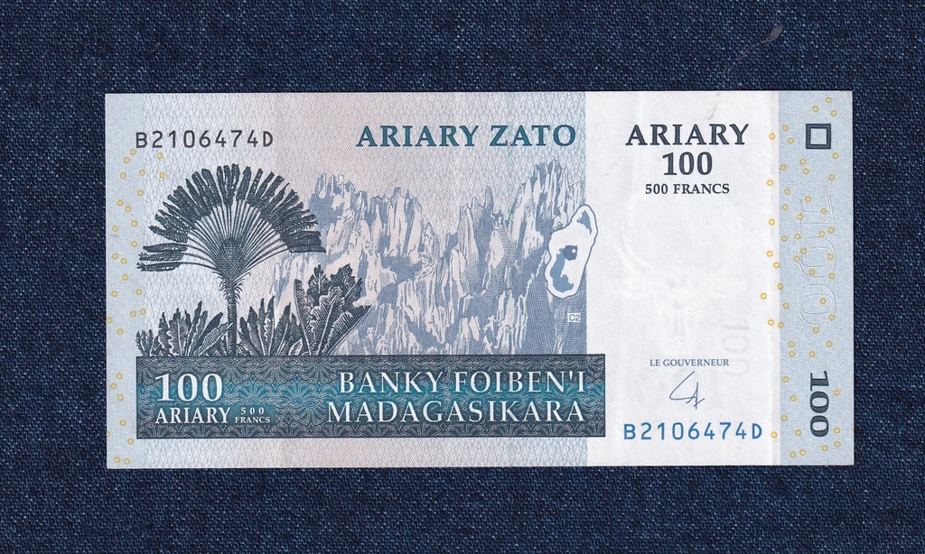 Madagaszk&aacute;r 100 Ariary bankjegy