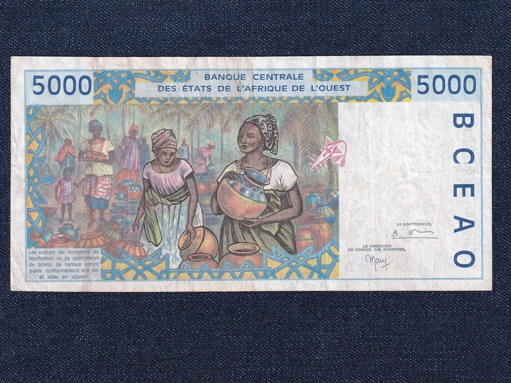 Nyugat-Afrikai &Aacute;llamok 5000 bankjegy