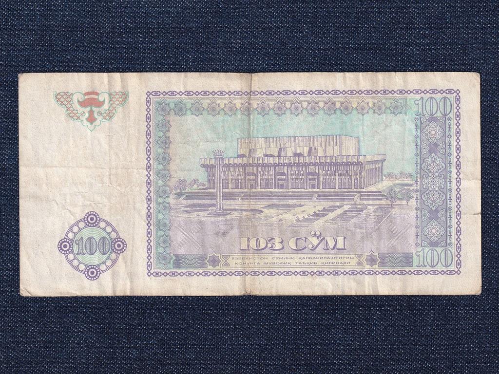 &Uuml;zbegiszt&aacute;n 100 som bankjegy