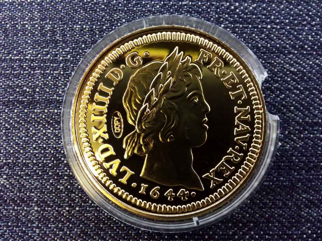 T&ouml;rt&eacute;nelmi aranyp&eacute;nzek ut&aacute;nveretben XIV. Lajos 4 Louis d'Or, 1644