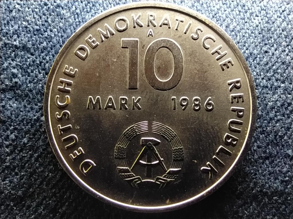 N&eacute;metorsz&aacute;g 100 &eacute;ve sz&uuml;letett Ernst Thalmann 10 M&aacute;rka