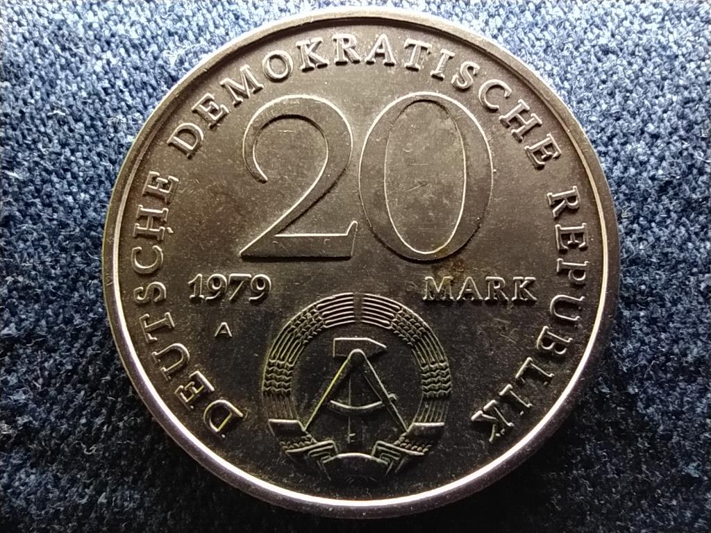 N&eacute;metorsz&aacute;g 30 &eacute;ves az NDK 20 M&aacute;rka