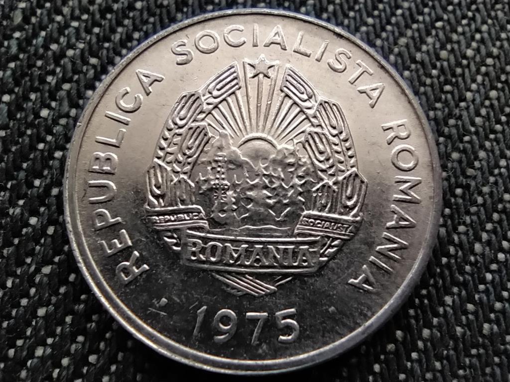 Rom&aacute;nia Szocialista K&ouml;zt&aacute;rsas&aacute;g (1965-1989) 15 Bani