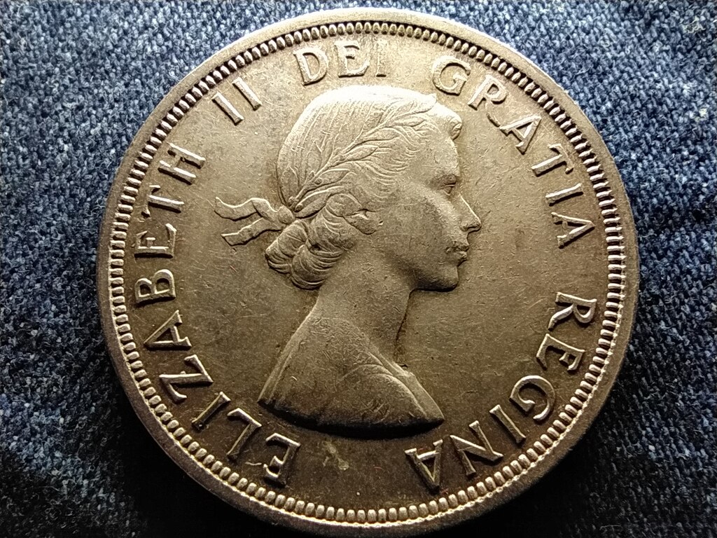 Kanada II. Erzs&eacute;bet kenu .800 ez&uuml;st 1 Doll&aacute;r