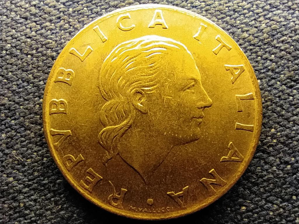 Olaszorsz&aacute;g K&ouml;zt&aacute;rsas&aacute;g (1946-napjaink) 200 L&iacute;ra 