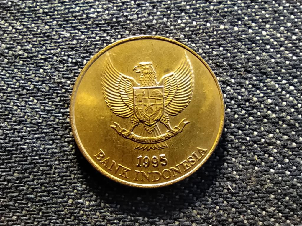 Indon&eacute;zia Komodo 50 r&uacute;pia