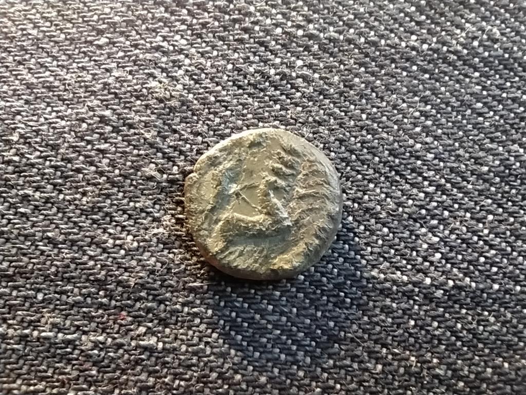 R&oacute;mai Birodalom I. (Nagy) Constantinus (324-337) Halotti eml&eacute;kveret Follis