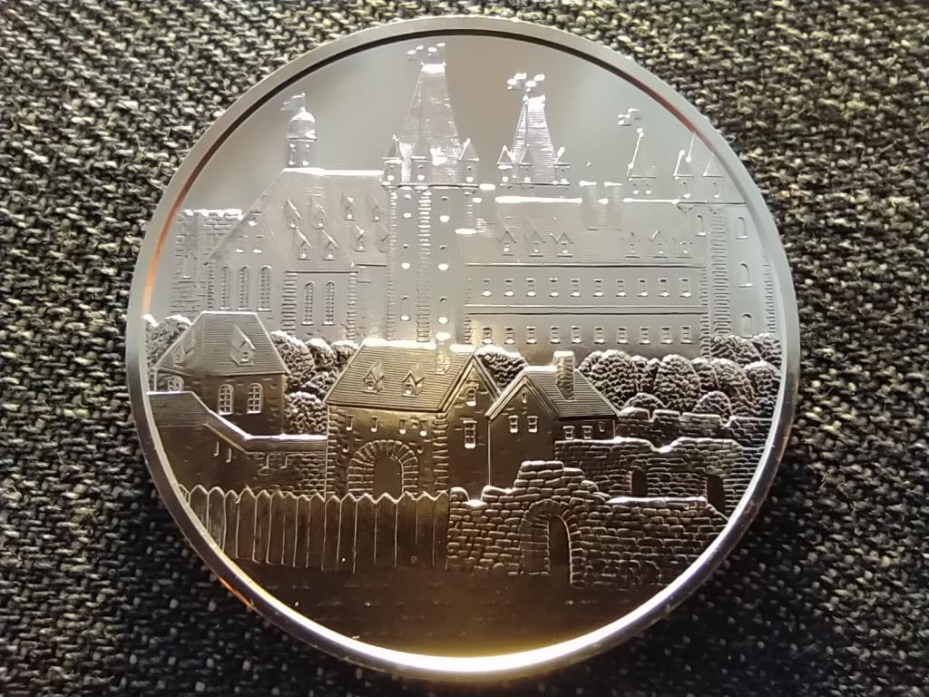 Ausztria 825 &eacute;ves a B&eacute;csi P&eacute;nzverde .999 ez&uuml;st 1.5 Euro