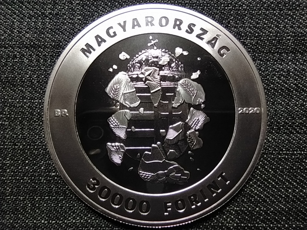 30 &eacute;ve szabadon .925 ez&uuml;st 30000 Forint