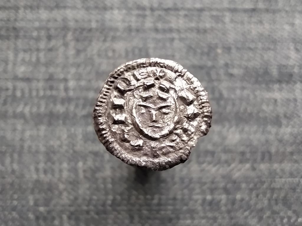 K&ouml;nyves K&aacute;lm&aacute;n (1095-1116) ez&uuml;st D&eacute;n&aacute;r &Eacute;H33