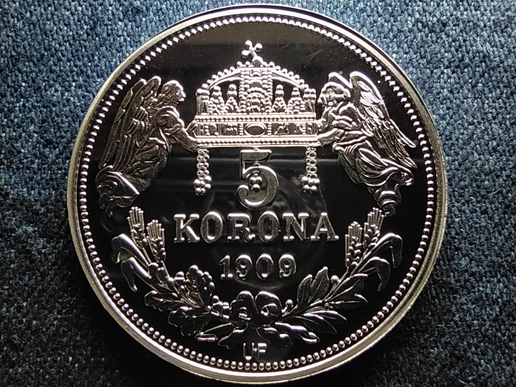 Kir&aacute;lyi Koron&aacute;k Ut&aacute;nveretben III. L&aacute;szl&oacute; 5 korona .999 ez&uuml;st
