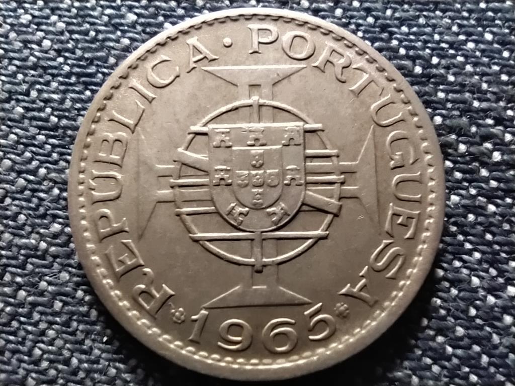 Mozambik 2.5 Escudo