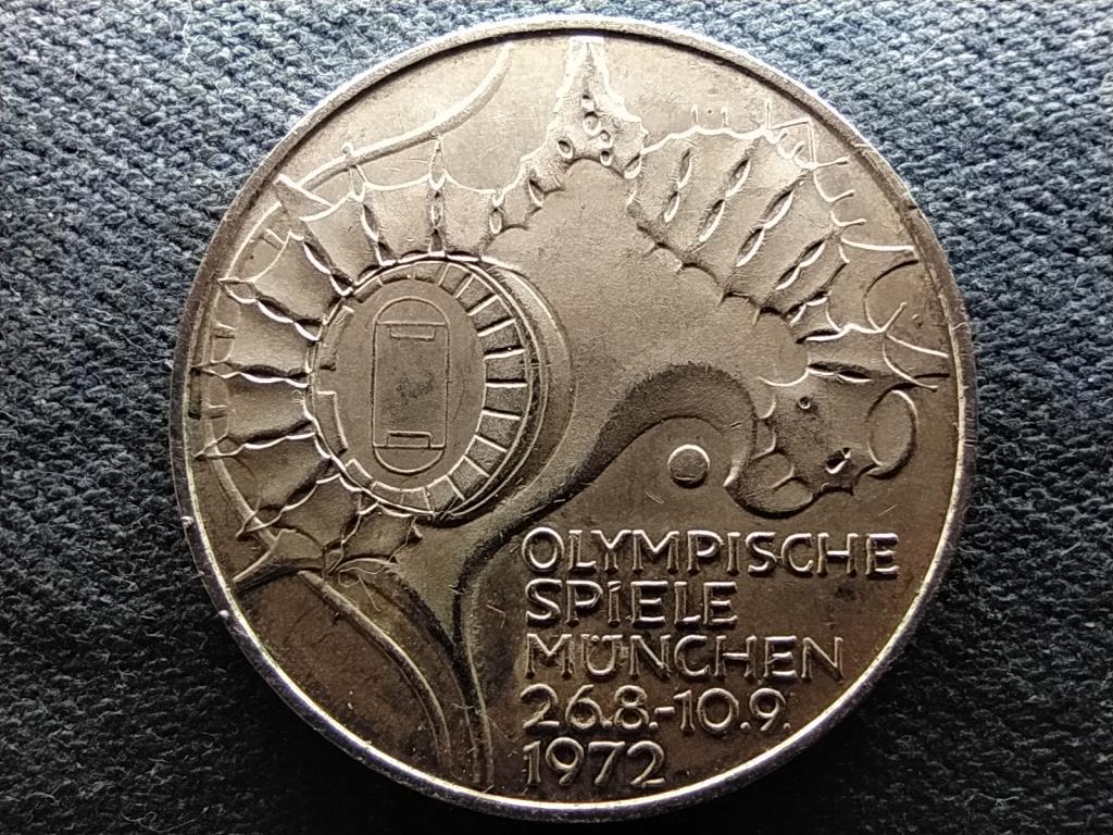 N&eacute;metorsz&aacute;g 1972-es m&uuml;ncheni olimpiai j&aacute;t&eacute;kok stadion .625 ez&uuml;st 10 M&aacute;rka