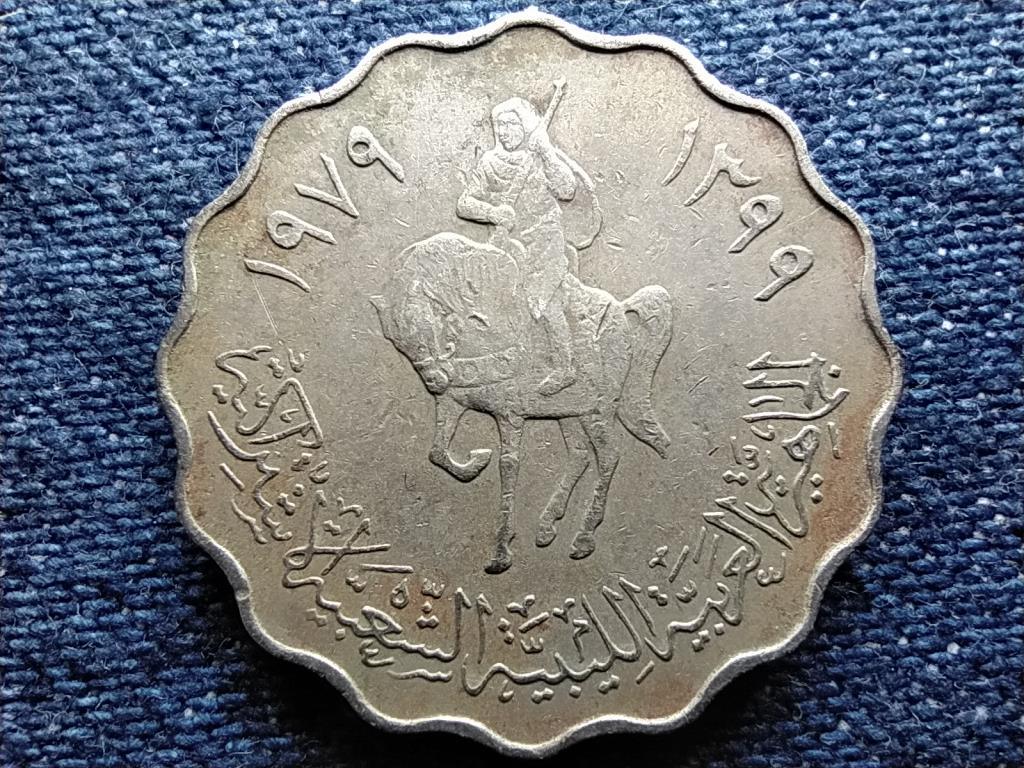 L&iacute;bia lovas 50 dirham