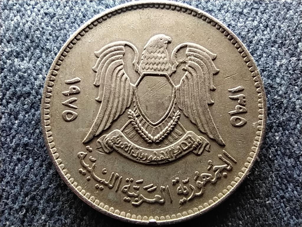 L&iacute;bia 100 dirham