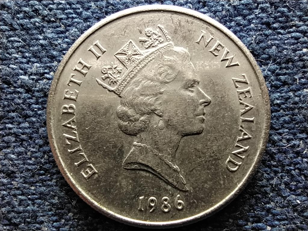 &Uacute;j-Z&eacute;land II. Erzs&eacute;bet Hidasgy&iacute;k 5 Cent