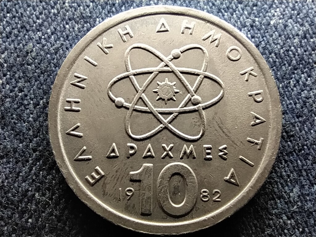 G&ouml;r&ouml;gorsz&aacute;g atom Democritus 10 drachma
