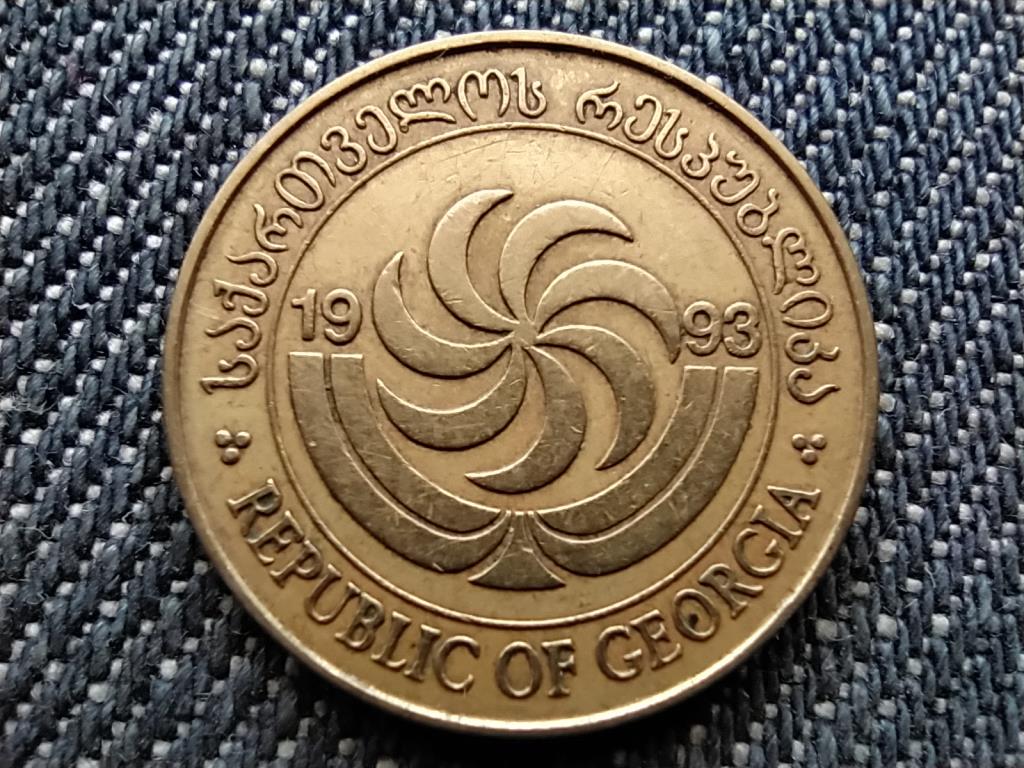 Gr&uacute;zia 50 tetri