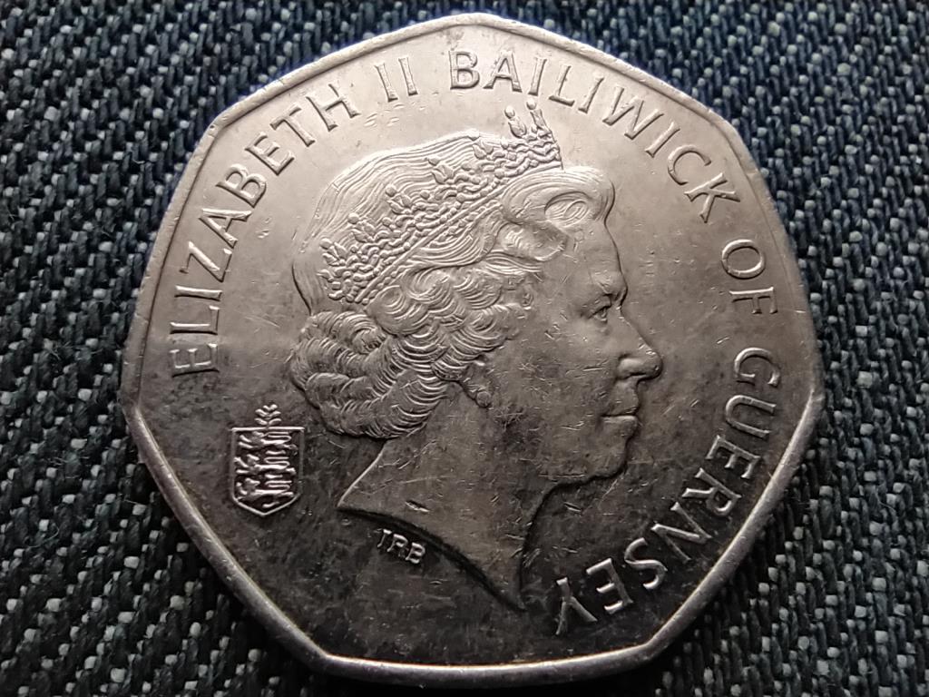 Guernsey II. Erzs&eacute;bet fr&eacute;zia 50 penny