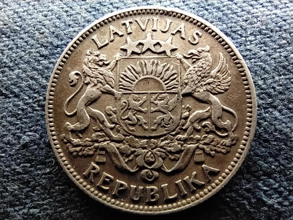 Lettorsz&aacute;g .835 ez&uuml;st 1 lat
