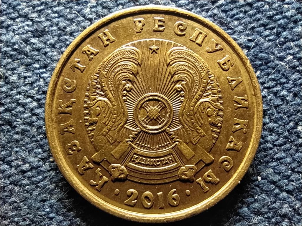 Kazahszt&aacute;n 5 Tenge m&aacute;gneses