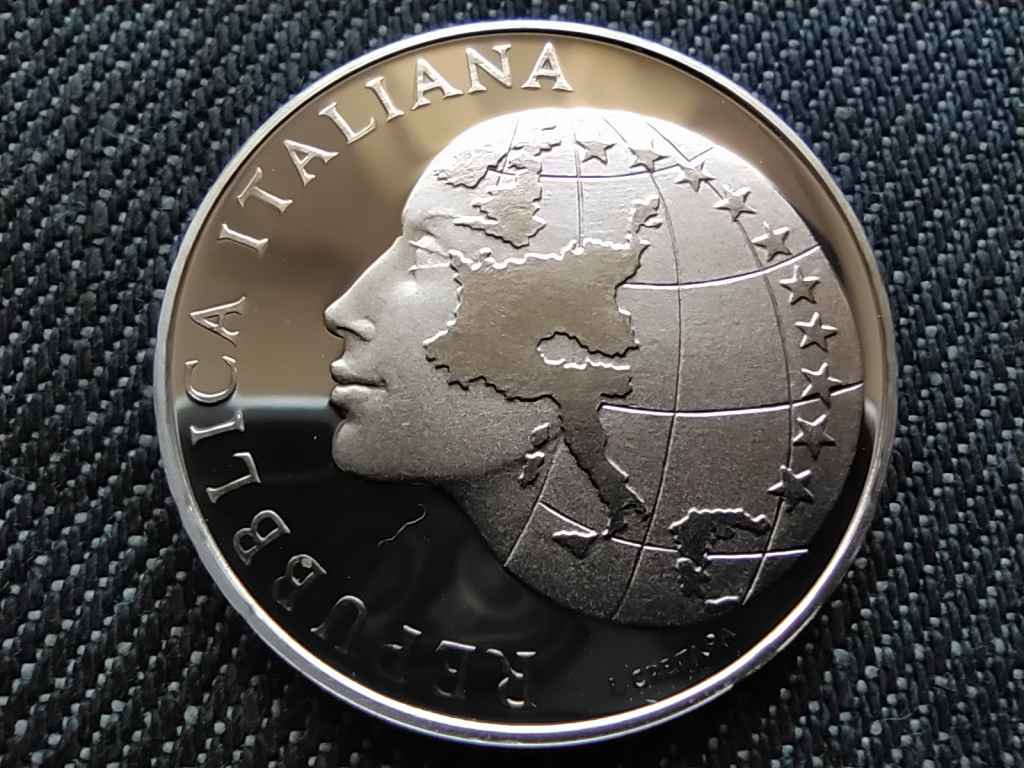 Olaszorsz&aacute;g EGK eln&ouml;ks&eacute;g .835 ez&uuml;st 500 L&iacute;ra