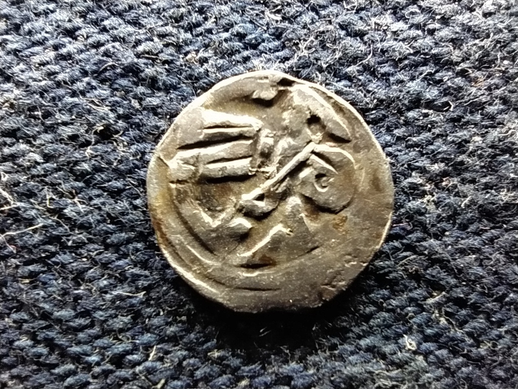 IV. B&eacute;la (1235-1270) ez&uuml;st Obulus &Eacute;H232