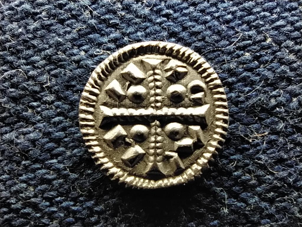 K&ouml;nyves K&aacute;lm&aacute;n (1095-1116) ez&uuml;st D&eacute;n&aacute;r &Eacute;H31