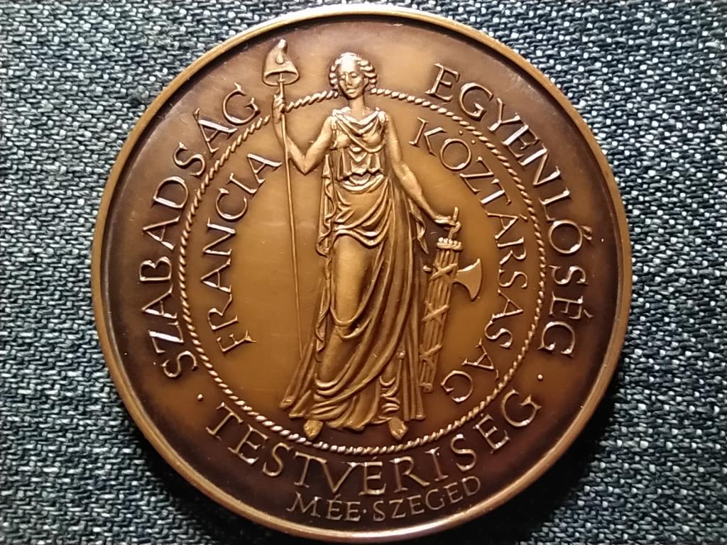 M&Eacute;E Szegedi Csoport Francia forradalom