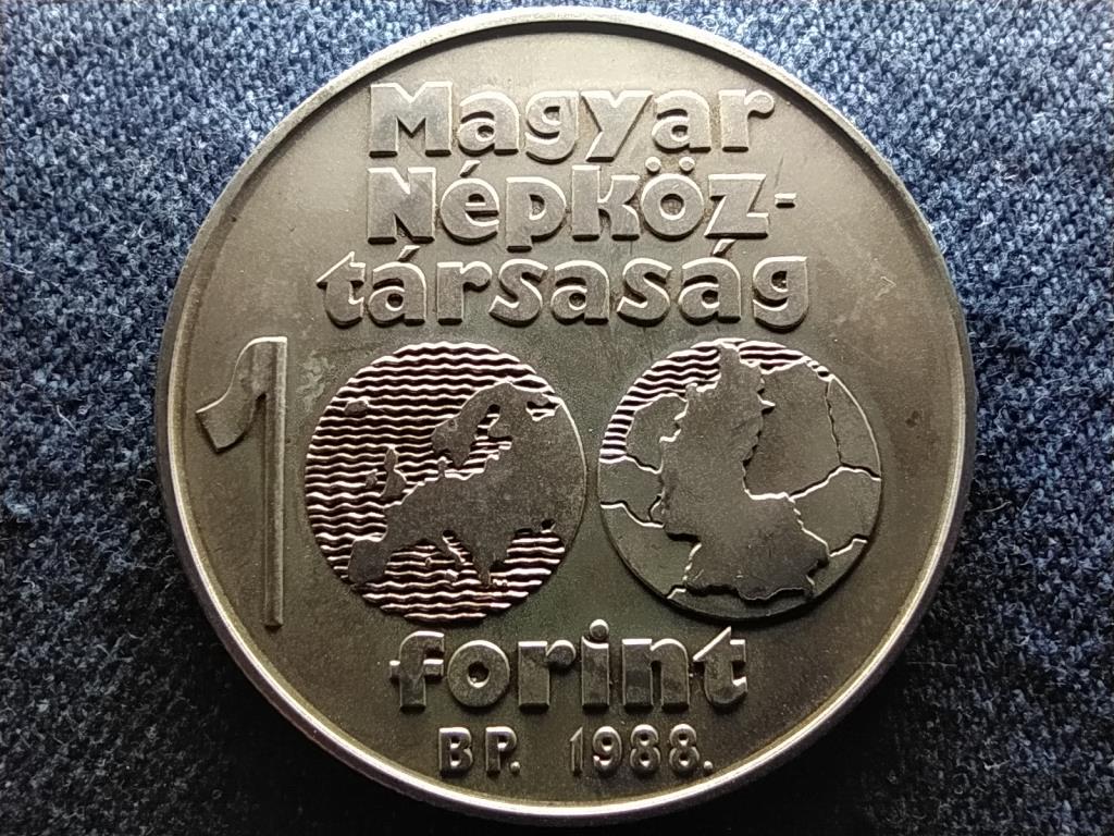 Labdar&uacute;g&oacute; Eur&oacute;pa-bajnoks&aacute;g 100 Forint