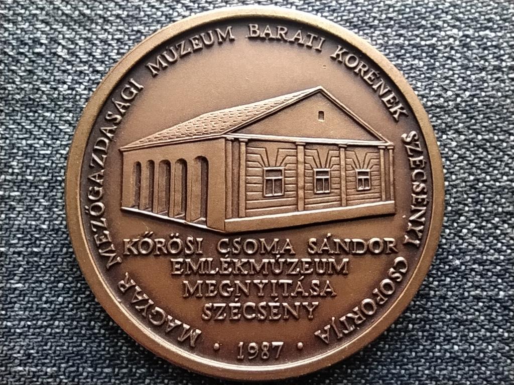 M&Eacute;E Sz&eacute;cs&eacute;nyi Csoport Kőr&ouml;si Csoma S&aacute;ndor Eml&eacute;km&uacute;zeum