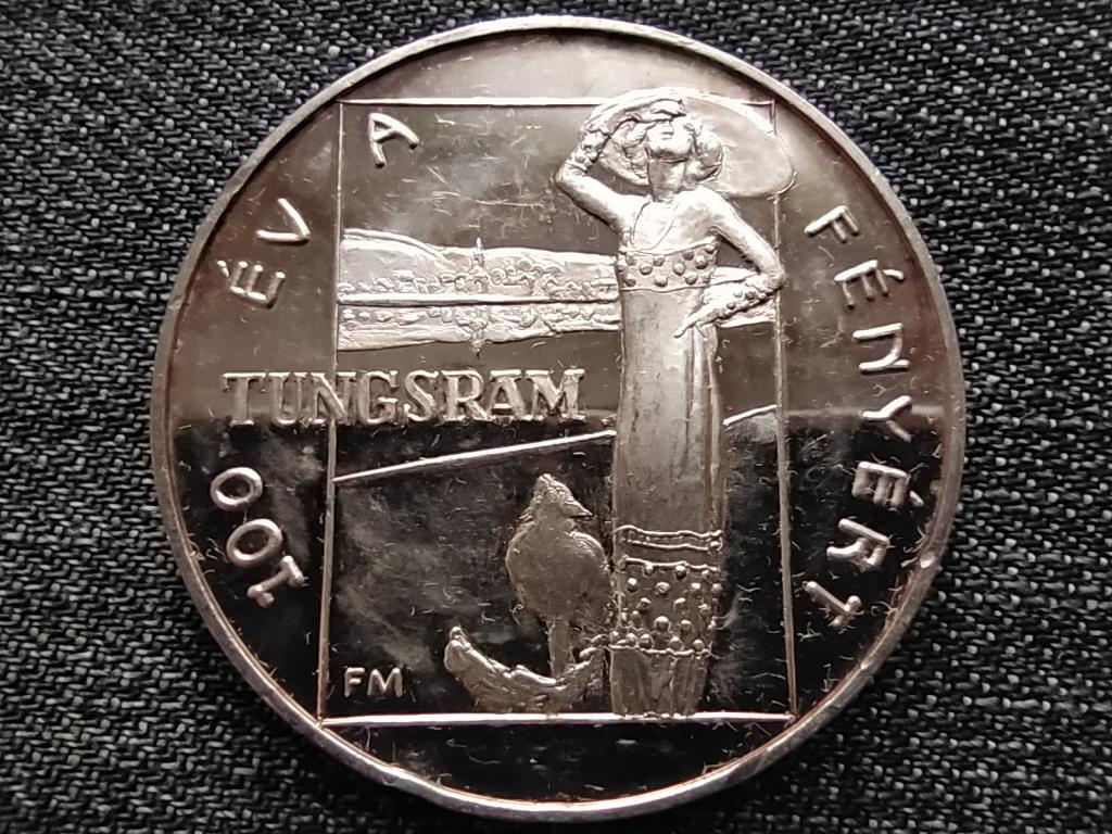 Tungsram 100 &eacute;v a f&eacute;ny&eacute;rt