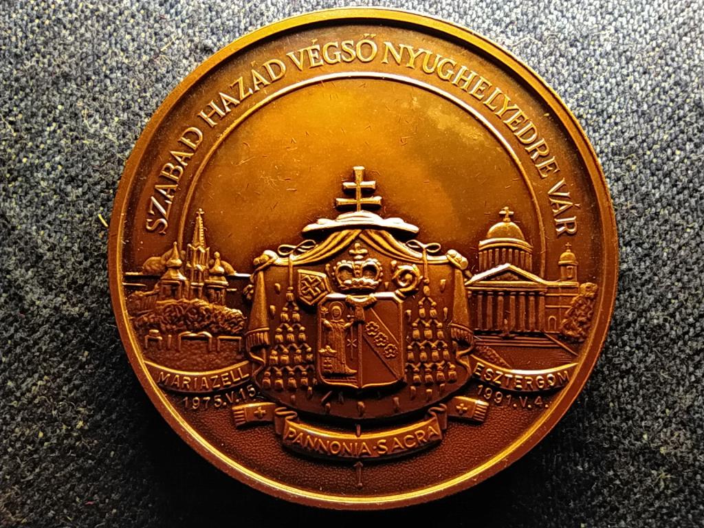 Mindszenty J&oacute;zsef b&iacute;boros eml&eacute;k&eacute;re