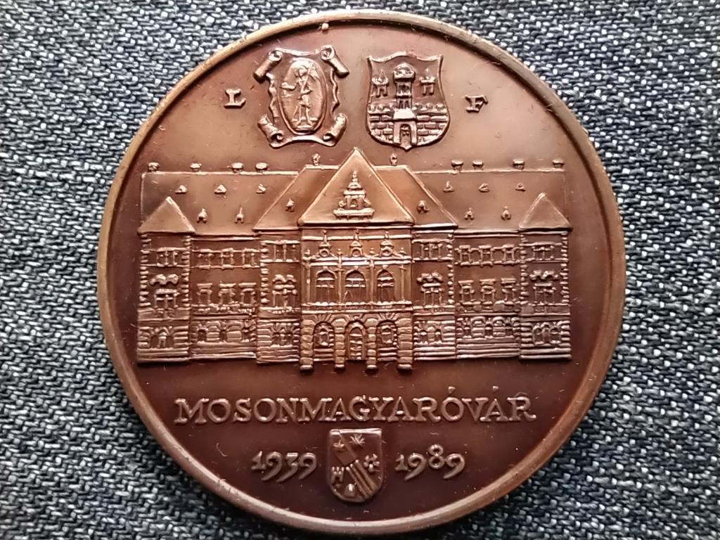 Magyarorsz&aacute;g Mosonmagyar&oacute;v&aacute;r 50 &eacute;ves
