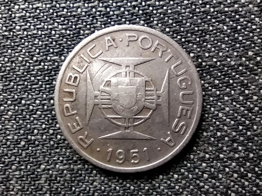 Mozambik .650 ez&uuml;st 2.5 Escudo