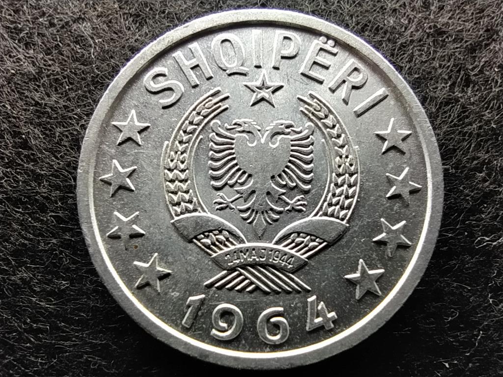 Alb&aacute;nia Szocialista K&ouml;zt&aacute;rsas&aacute;g (1945-1990) 10 Qindarka