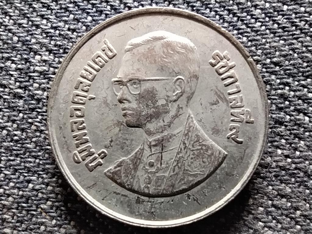 Thaif&ouml;ld A b&eacute;ke nemzetk&ouml;zi &eacute;ve 2 baht