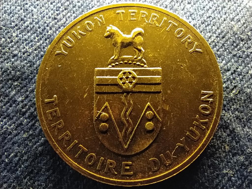 Kanada Tartom&aacute;nyi c&iacute;merek &eacute;s vir&aacute;gok Yukon ter&uuml;let