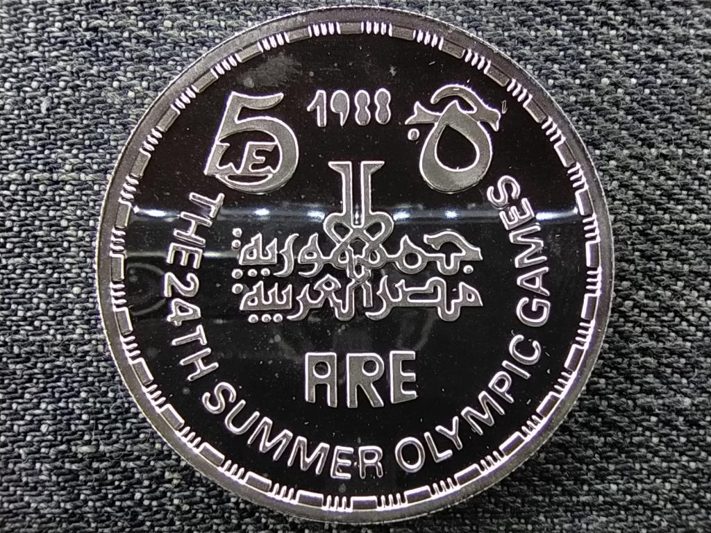 Egyiptom Ny&aacute;ri olimpia Sz&ouml;ul atl&eacute;t&aacute;k .720 ez&uuml;st 5 Font